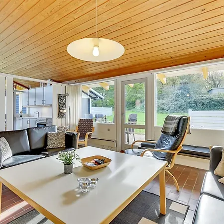 Boris - 500m From The Sea By Interhome *